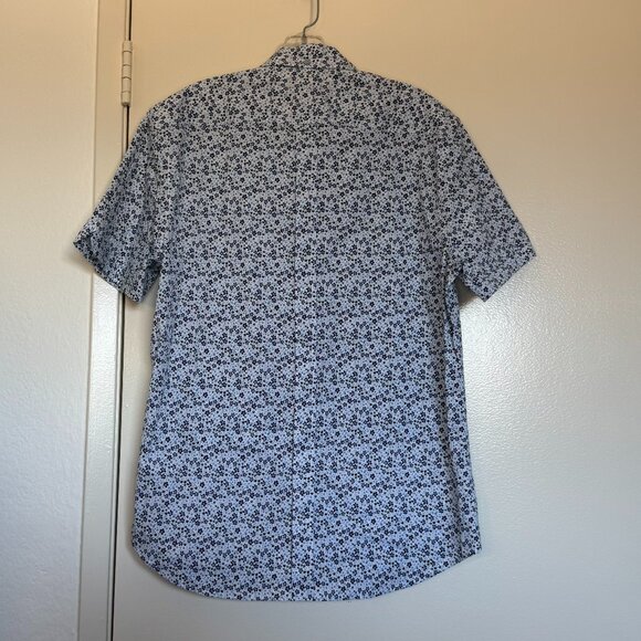 Ben Sherman Short Sleeve Button Up BUNDLE Size Medium (2 Shirts) - Picture 3 of 11